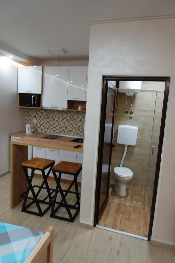 Stiv Apartmani Lukovo Esterno foto
