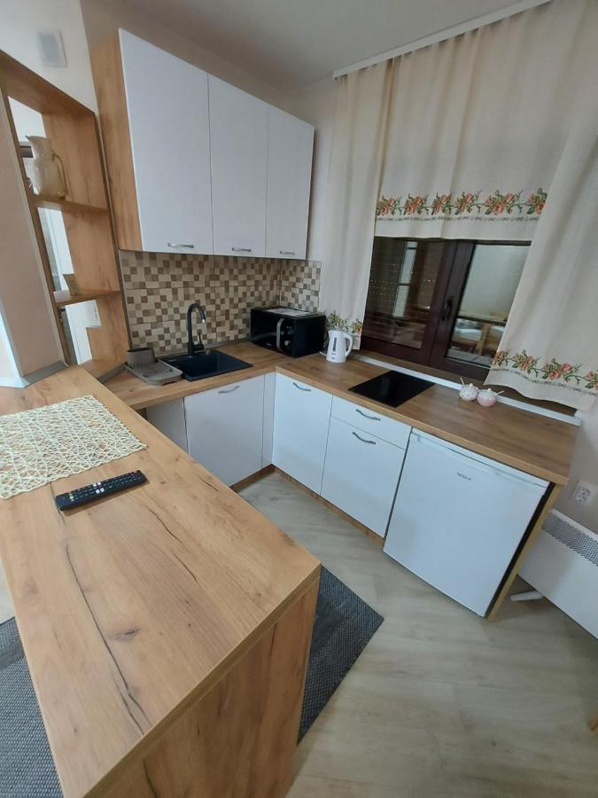 Stiv Apartmani Lukovo Esterno foto