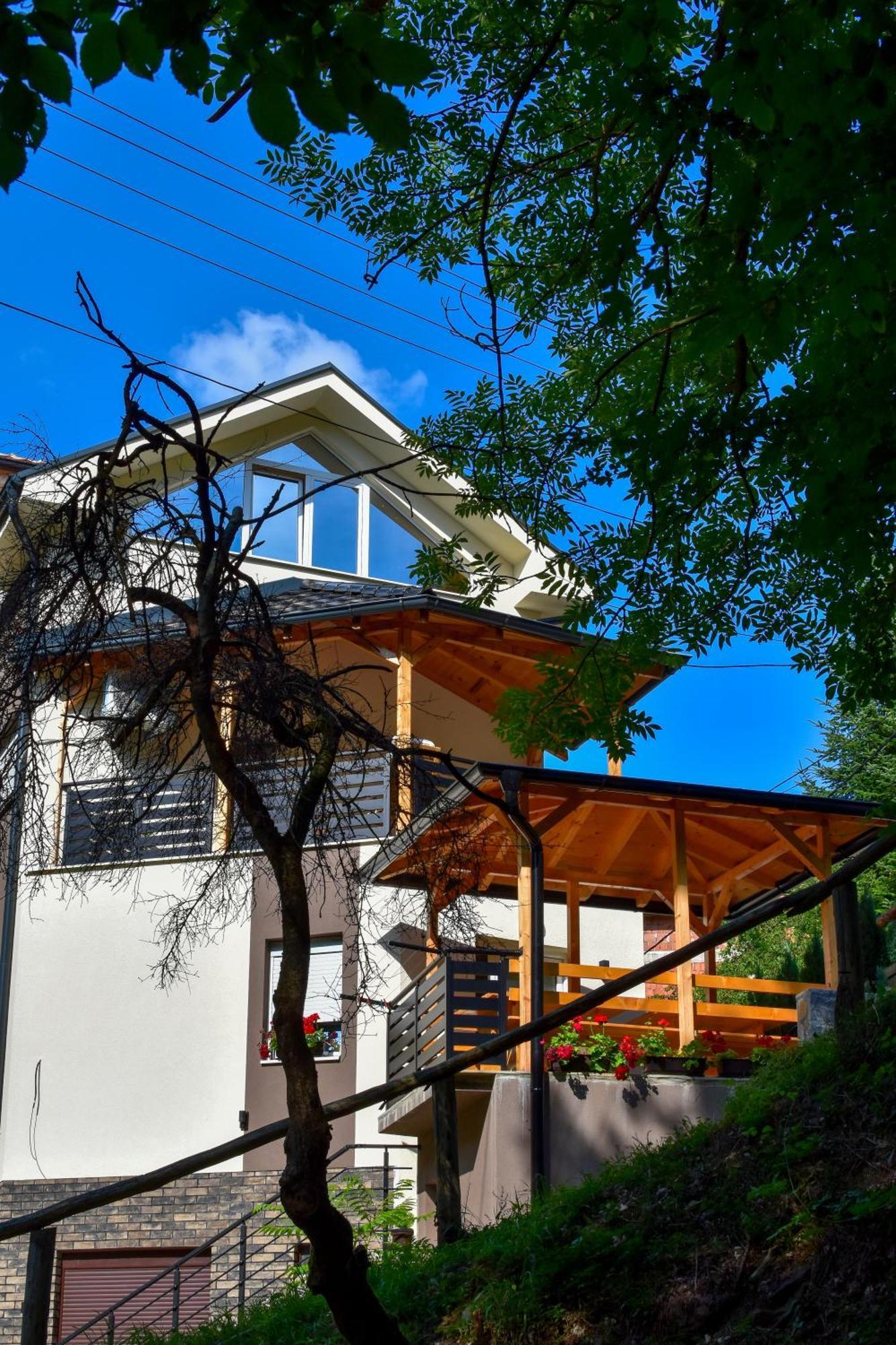 Stiv Apartmani Lukovo Esterno foto